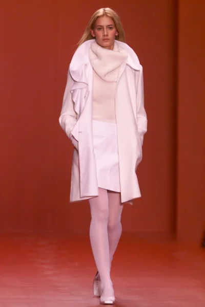 Look 13